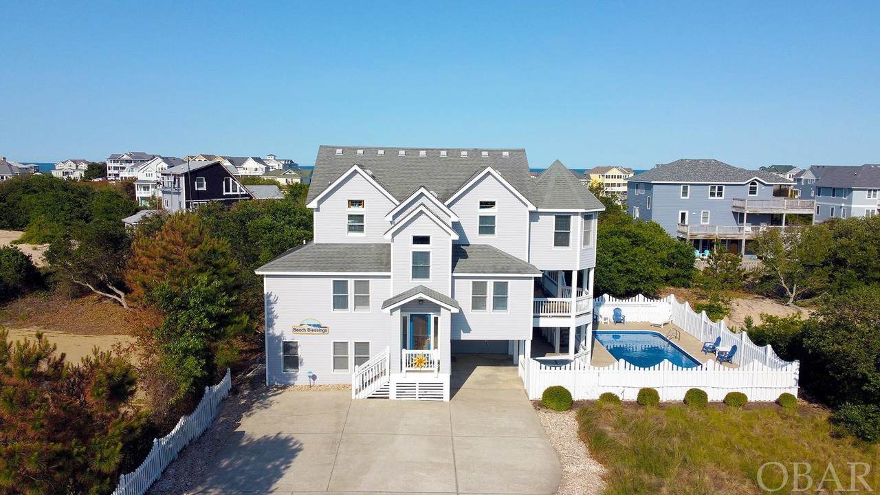 909 Corolla Drive - Photo 1