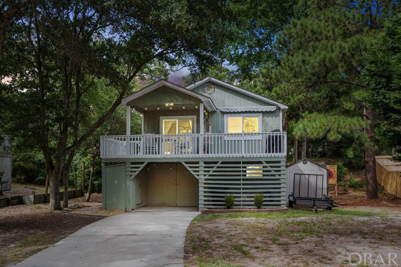 377 Sir Chandler Drive - Photo 1