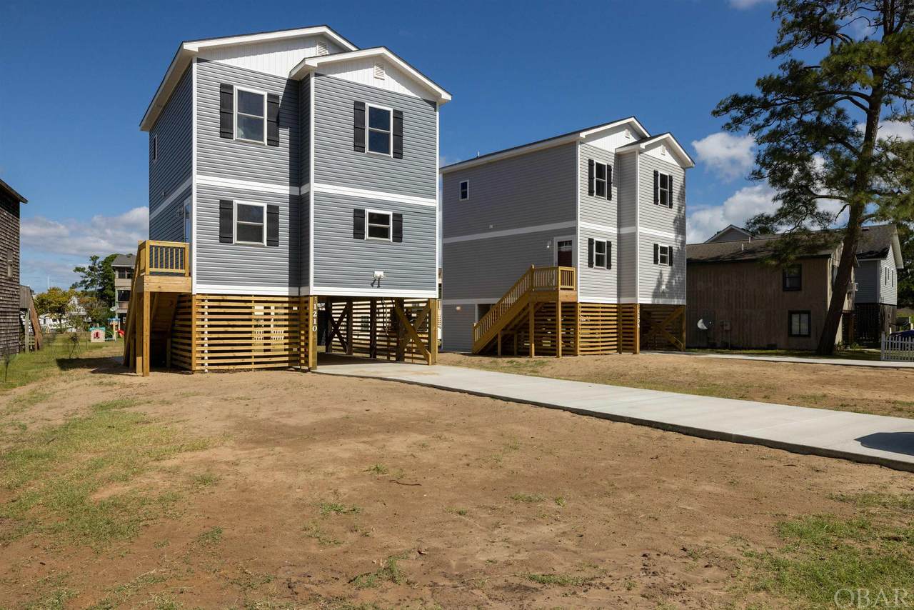 1210 Harbour View Drive - Photo 1