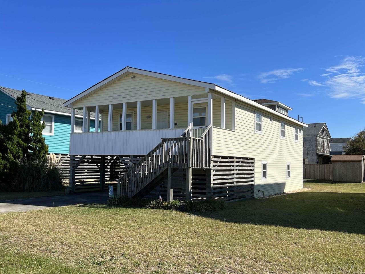 209 Bonnett Street - Photo 1