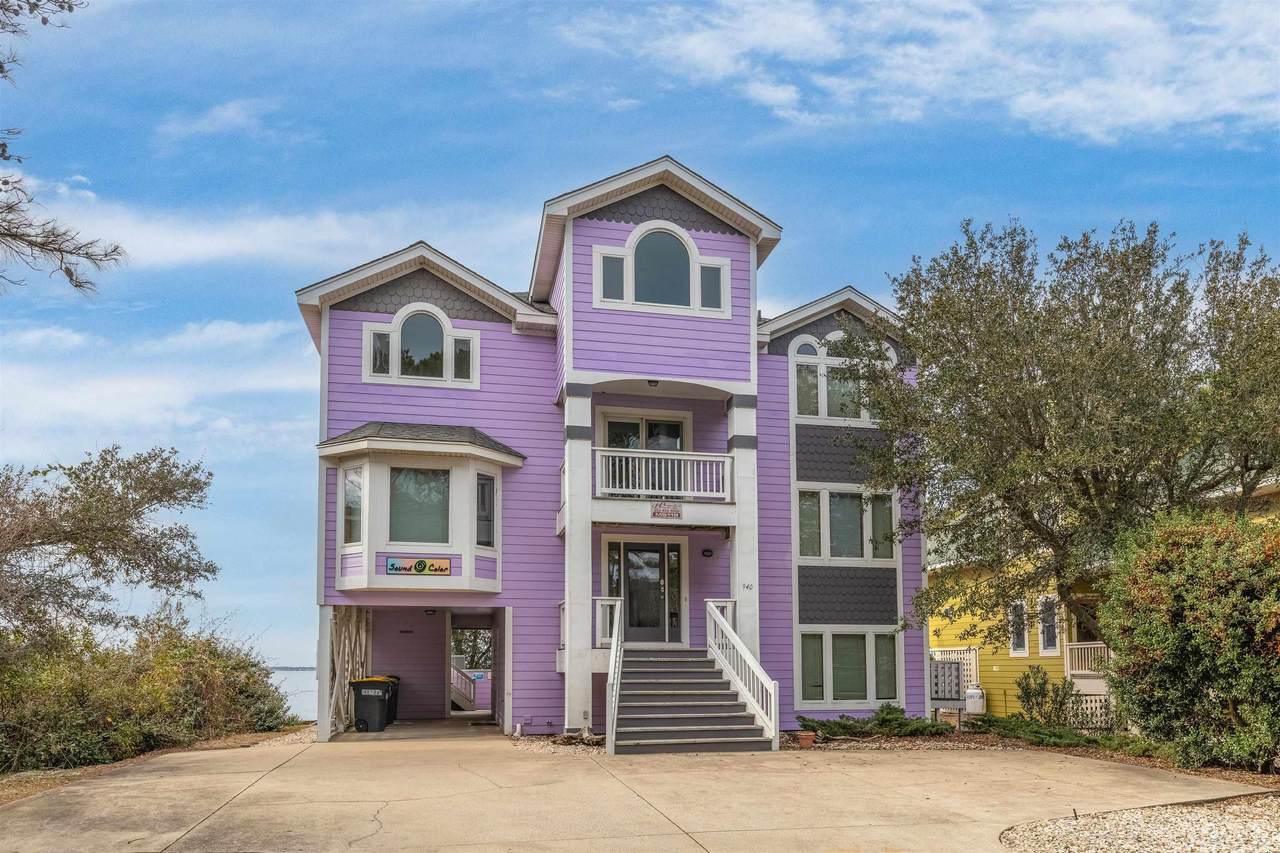 940 Harbor View - Photo 1