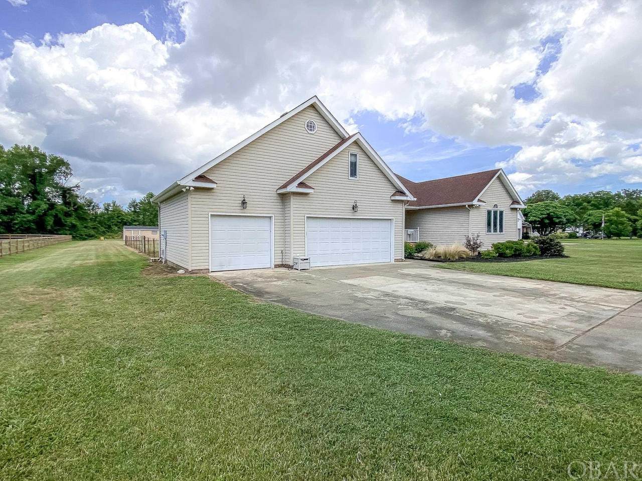 114 Jae Court - Photo 1