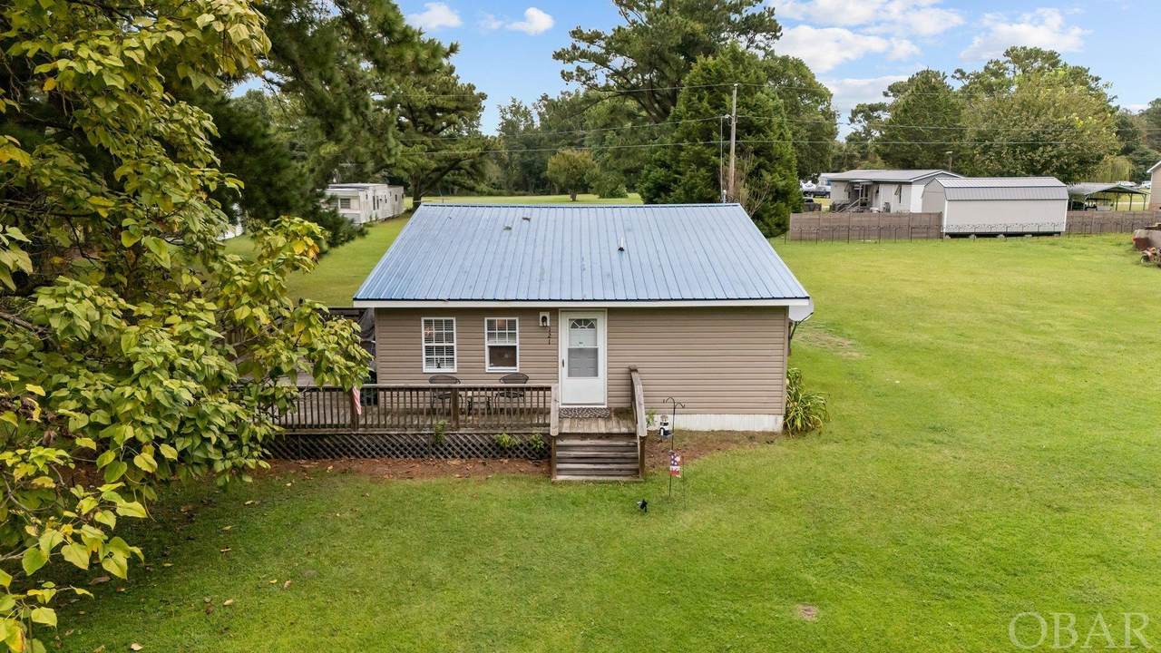 121 Scuppernong Road - Photo 1