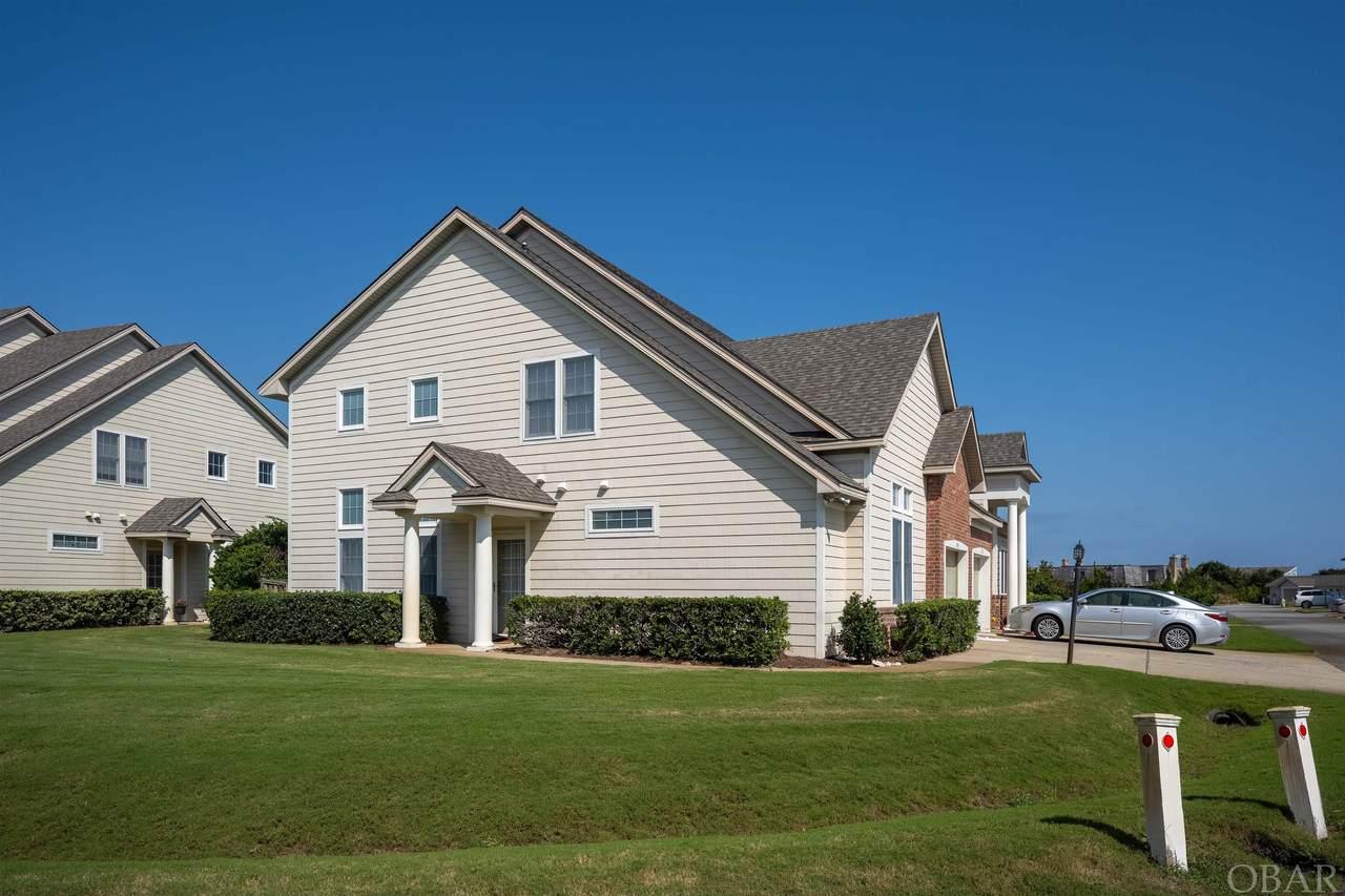 105 Gables Way - Photo 1