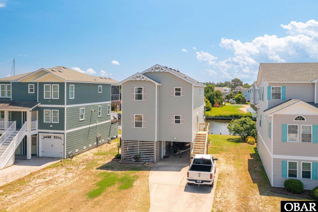 319 Soundview Drive - Photo 1