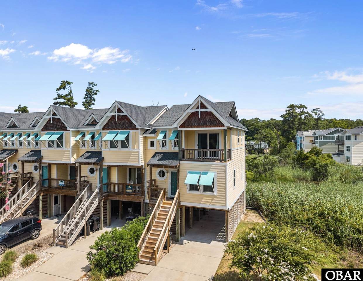 100 Lexington Lane - Photo 1