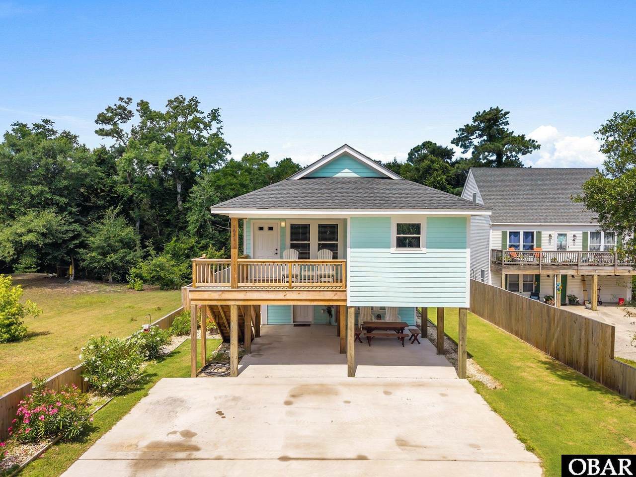1021 Harbour View Drive - Photo 1