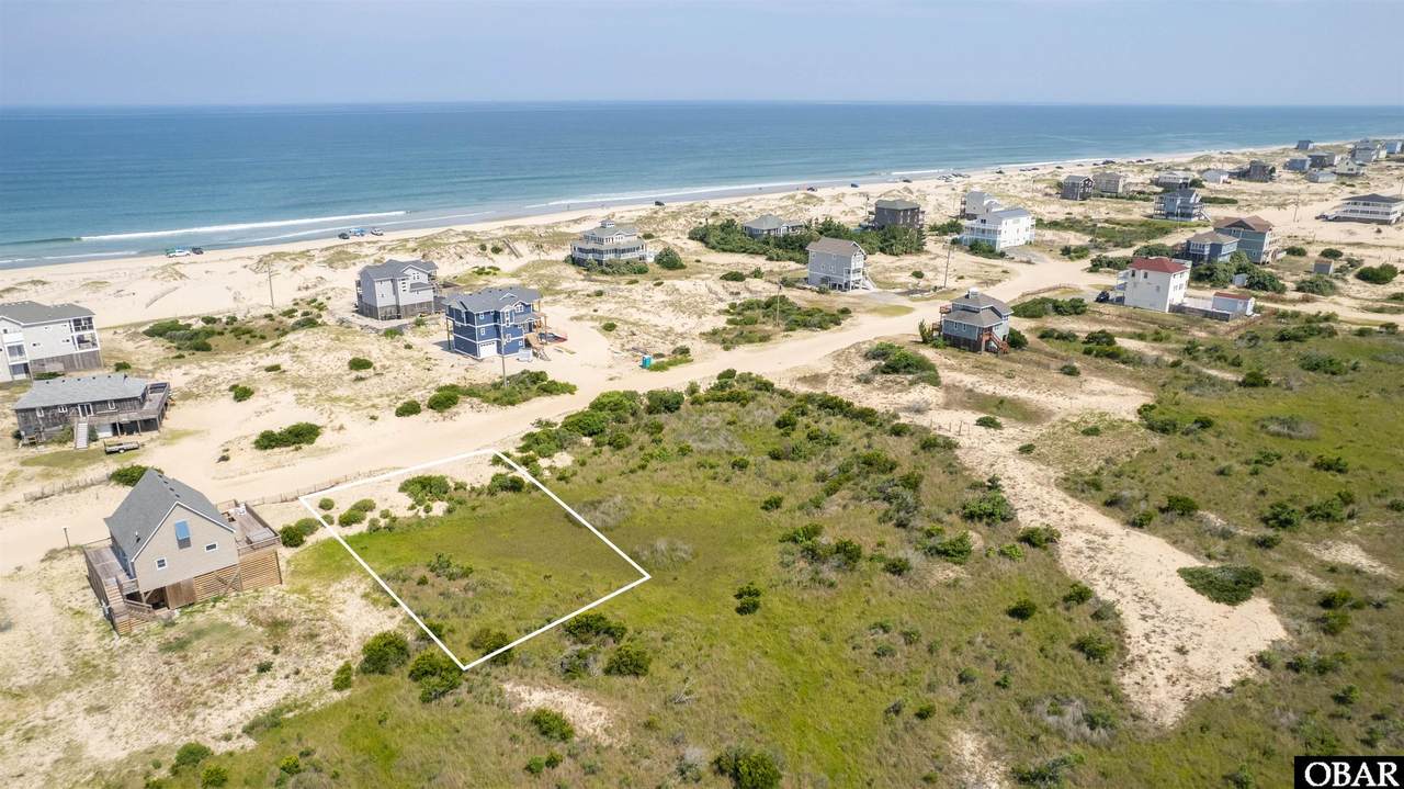 1684 Sandpiper Road - Photo 1