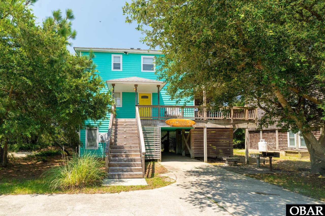 631 Skimmer Court - Photo 1
