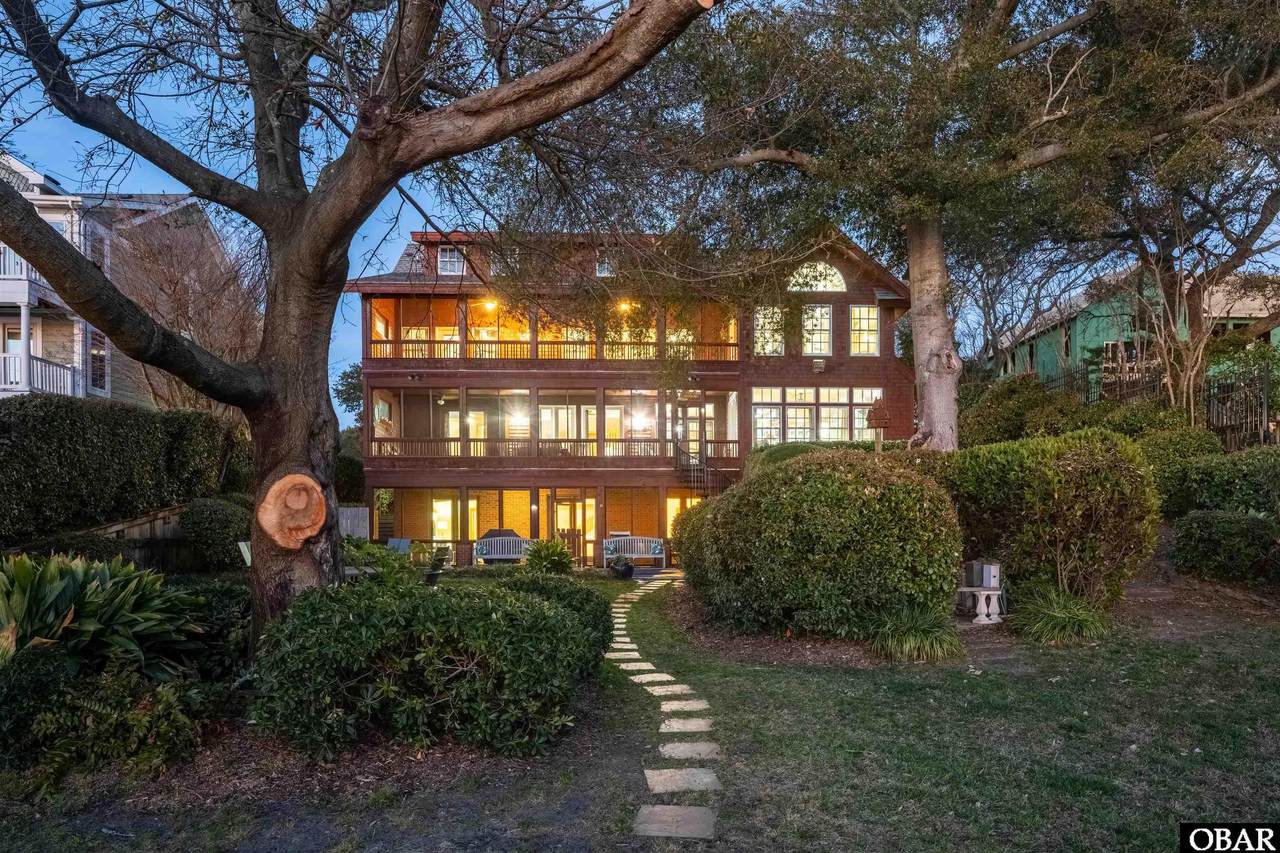 207 Harbour Bay Drive - Photo 1