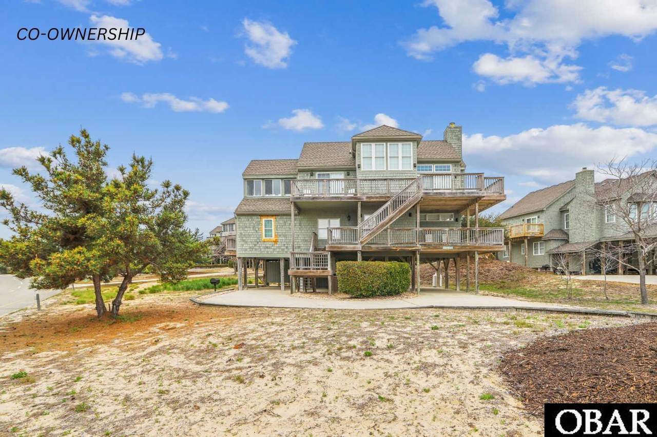 112 Mainsail Court - Photo 1