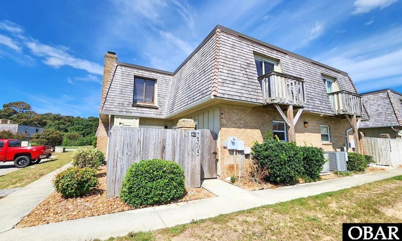 2505 Neptune Way - Photo 1