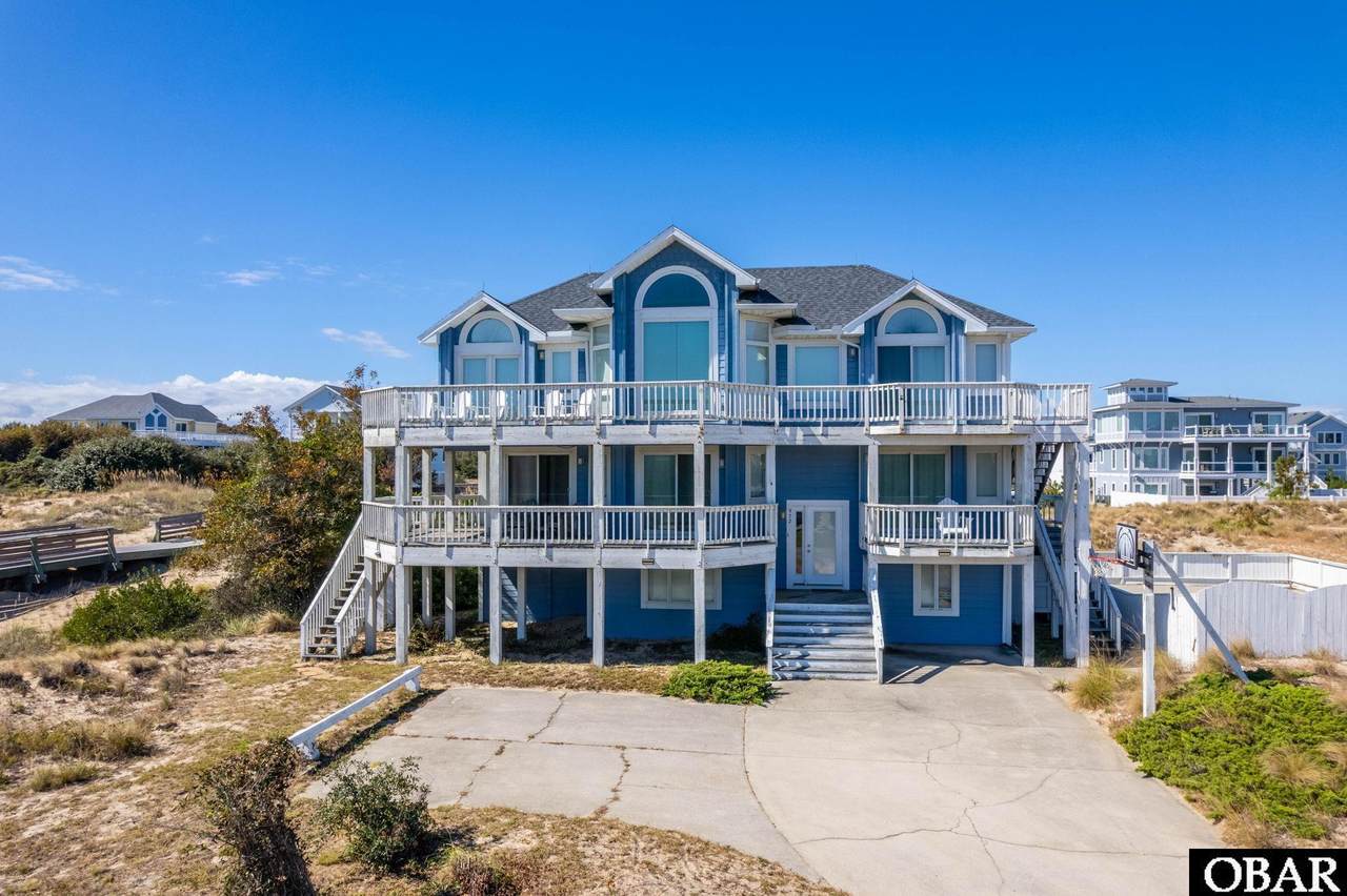 972 Corolla Drive - Photo 1