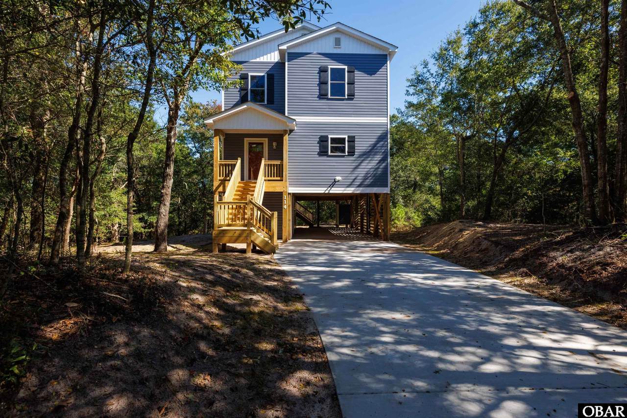 114 Prince Charles Court - Photo 1