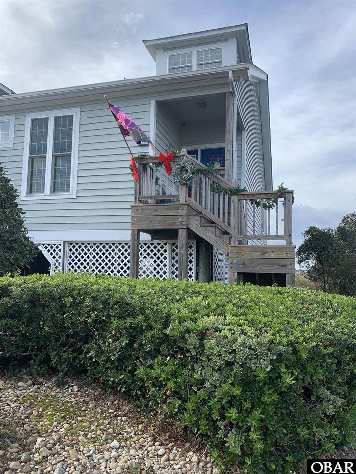 405 Sextant Court - Photo 1