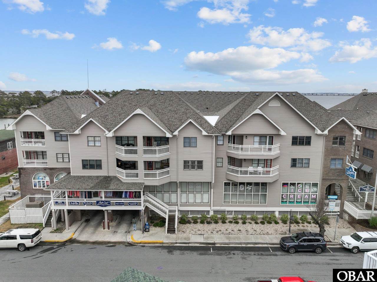 207 Queen Elizabeth Avenue - Photo 1