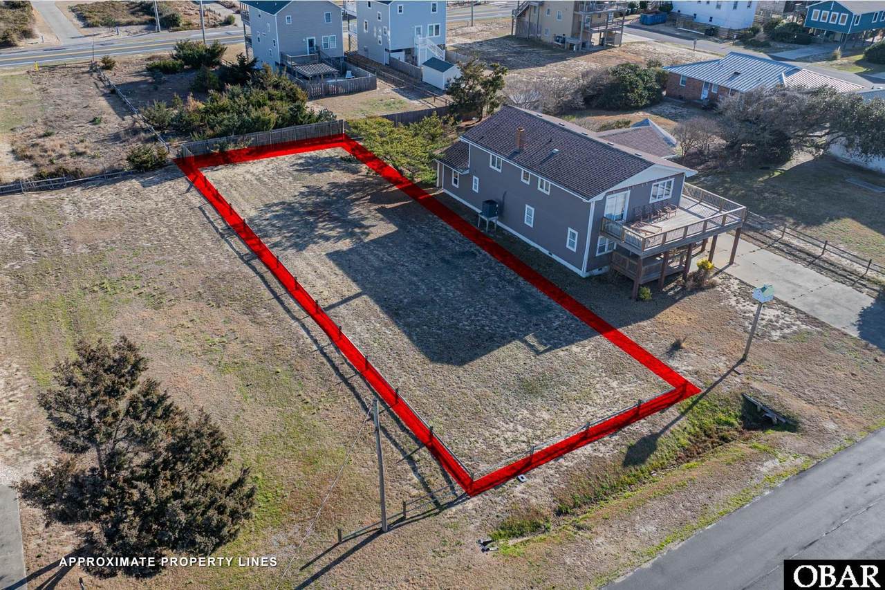 2115 Memorial Avenue - Photo 1