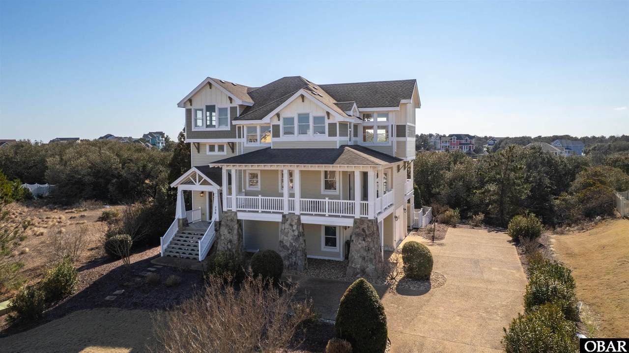 736 Hammock Lane - Photo 1