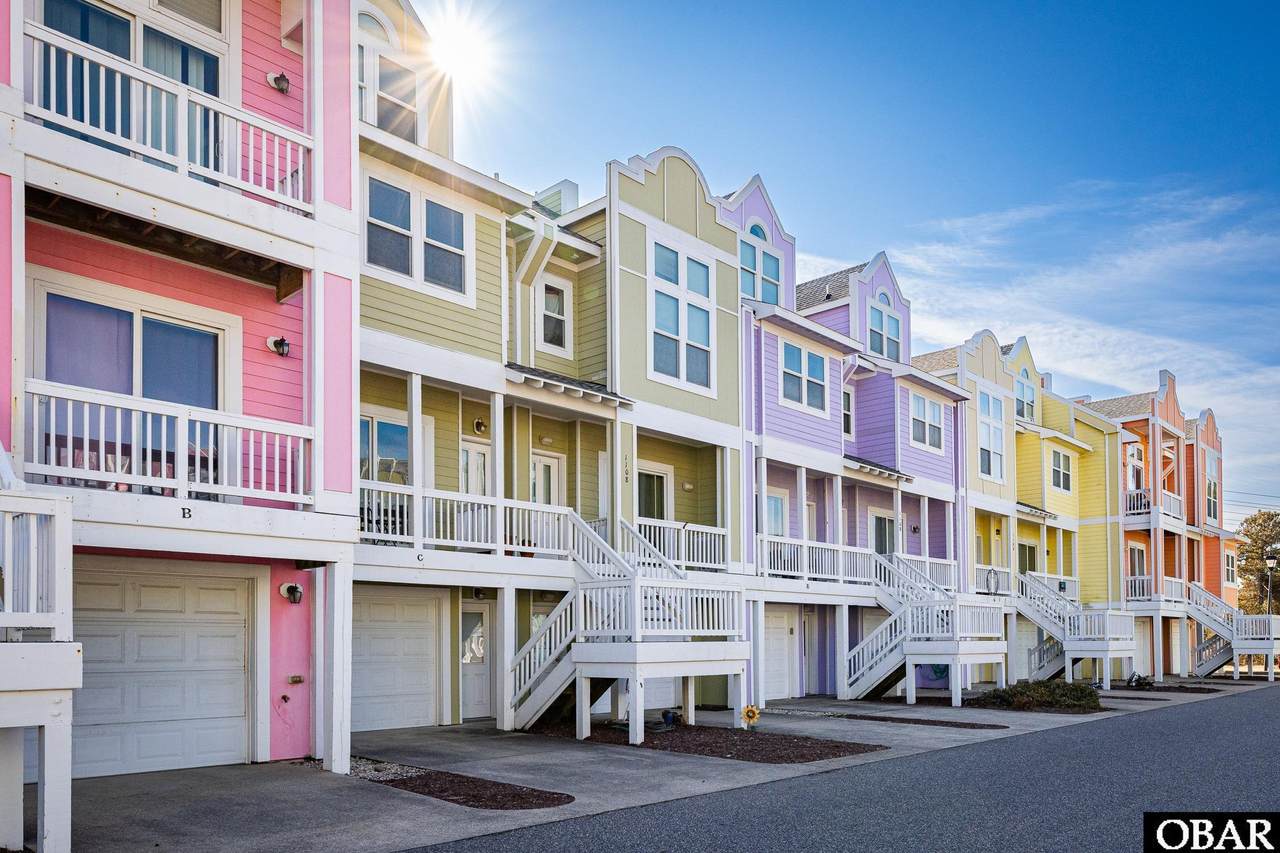 1108 Cambridge Road - Photo 1