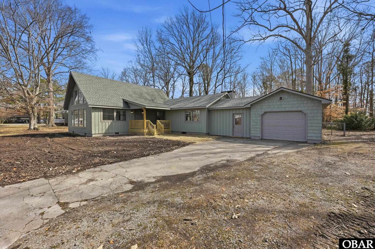 1804 Edgewood Drive - Photo 1