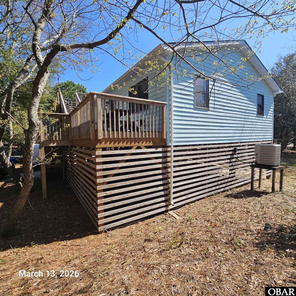 105 Plover Drive - Photo 1