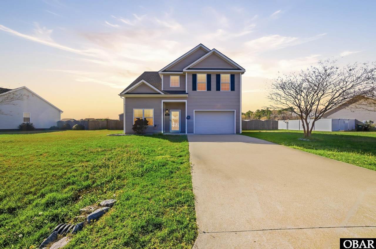 215 Laurel Woods Way - Photo 1