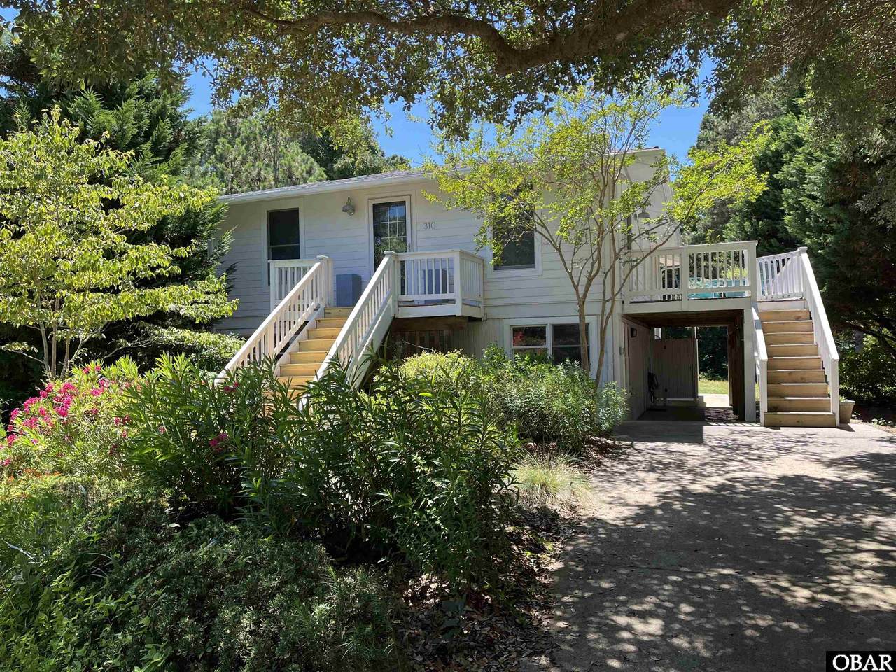 310 Villa Dunes Drive - Photo 1