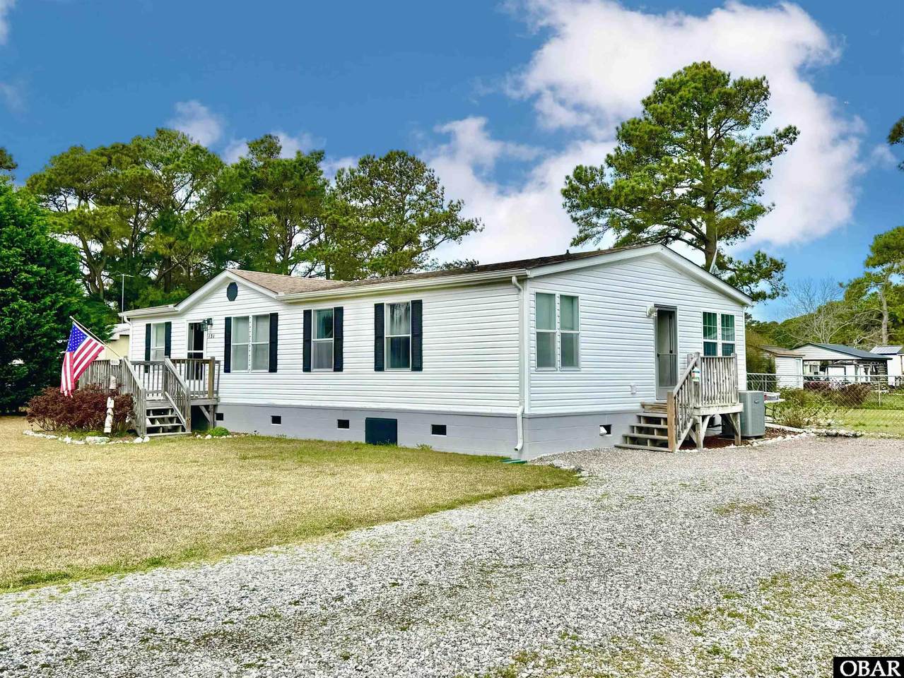 131 Edgewater Drive - Photo 1