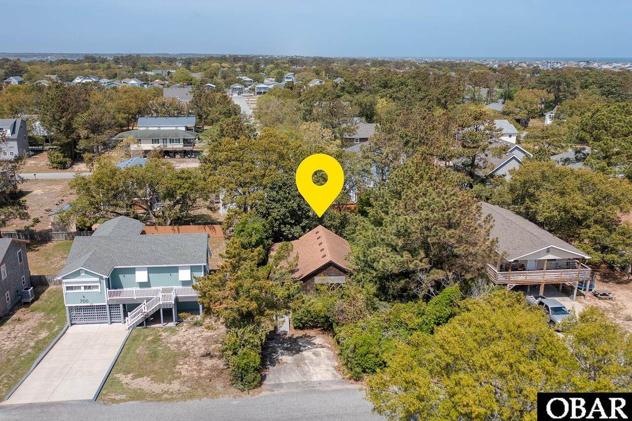 606 Clam Shell Drive - Photo 1