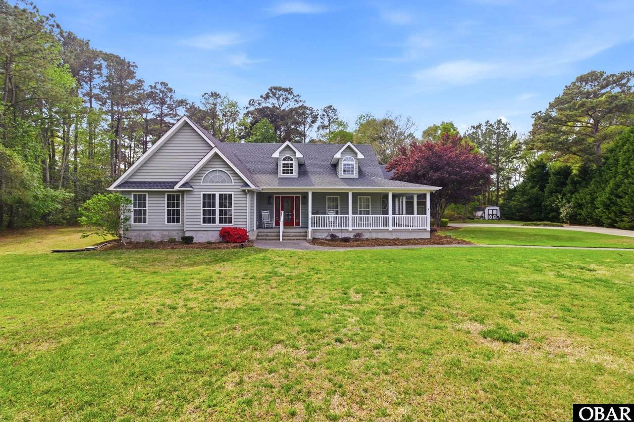 102 Spring Leaf Court - Photo 1