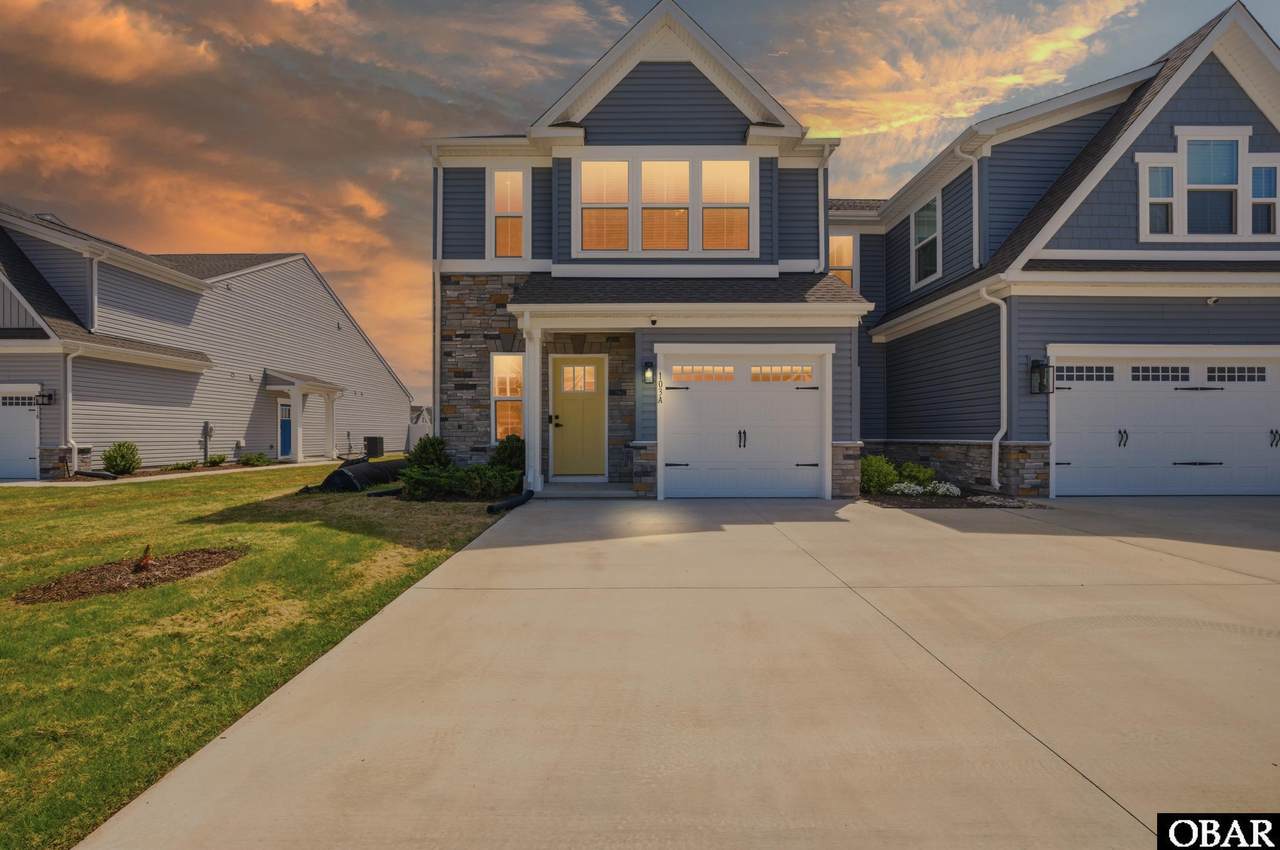 103 Spinnaker Street - Photo 1
