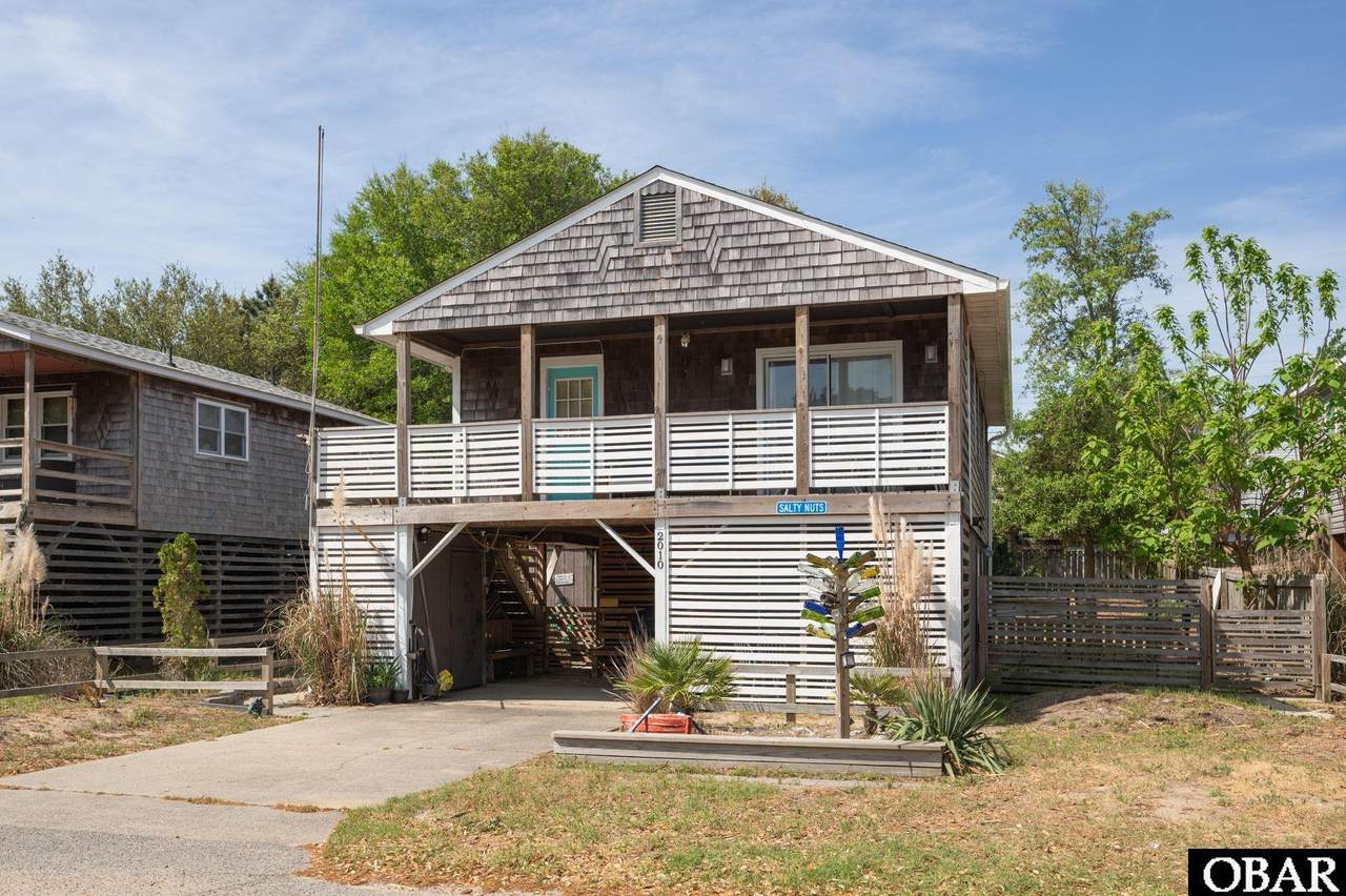 2010 Yorktown Street - Photo 1