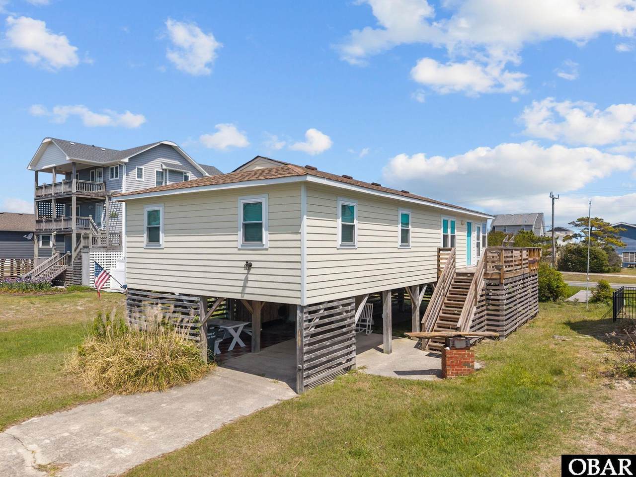 10107 Colony South Drive - Photo 1