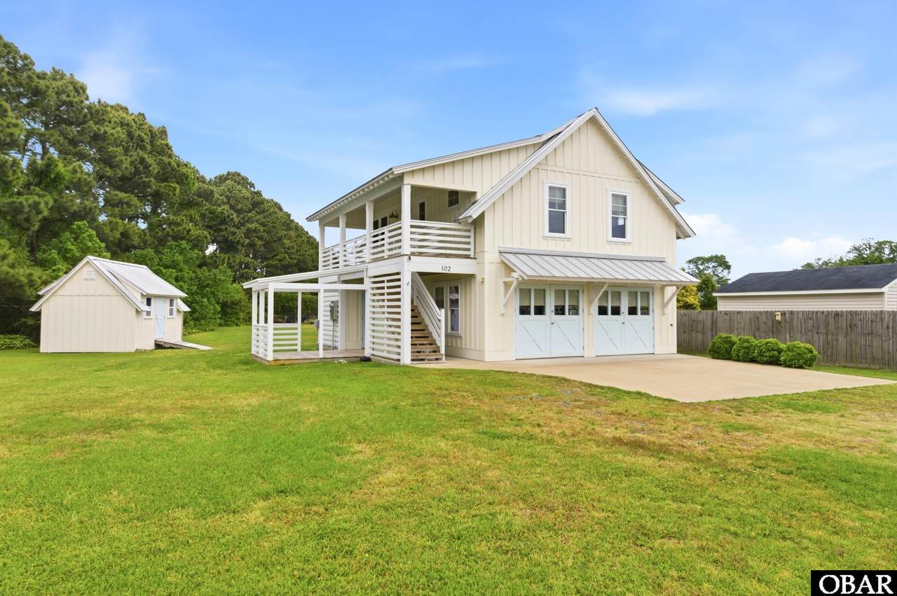 102 Daybreak Court - Photo 1