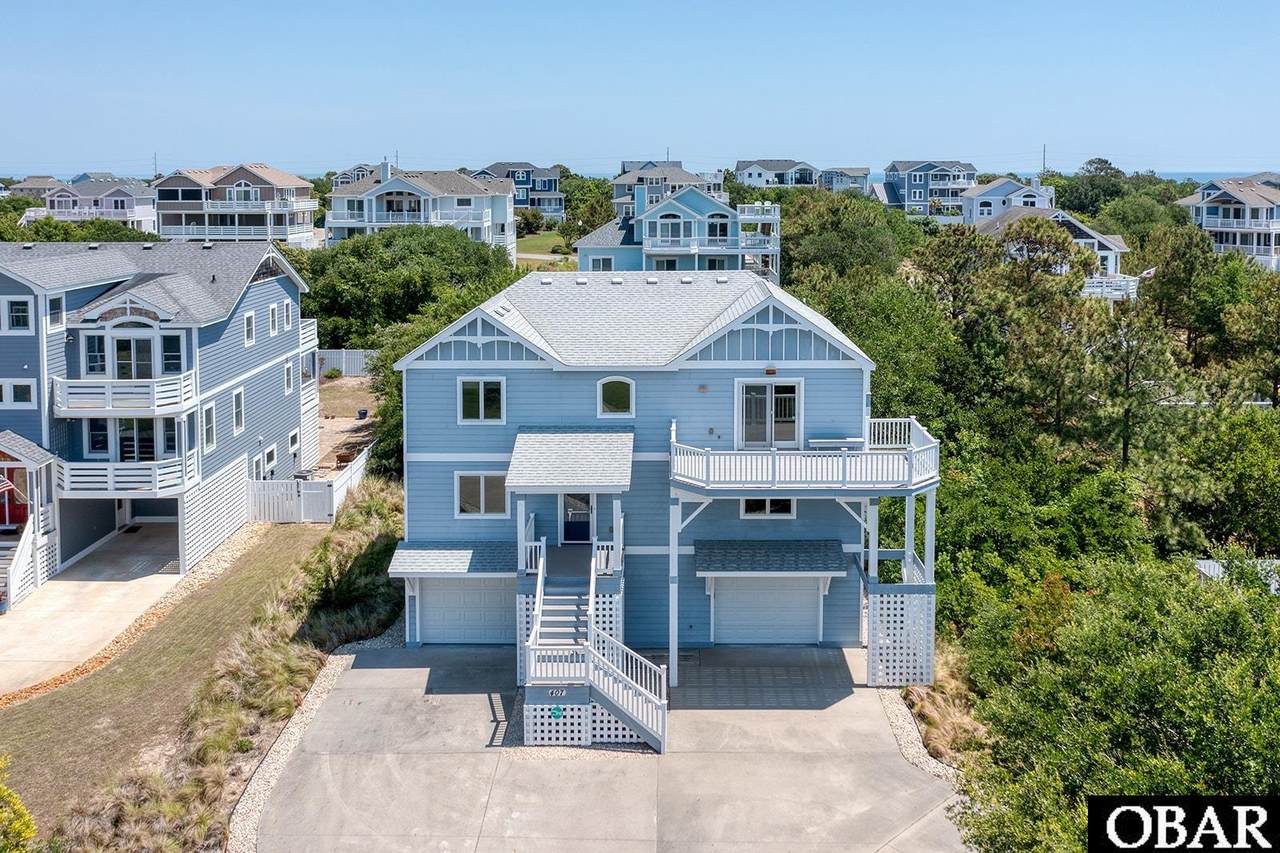 407 Da Vinci Lane - Photo 1