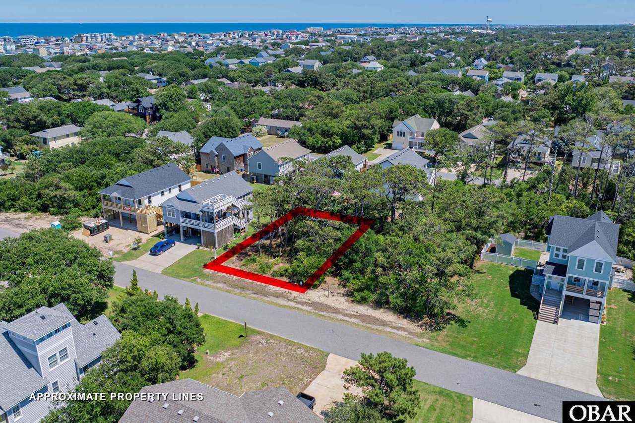 419 Walker Street - Photo 1