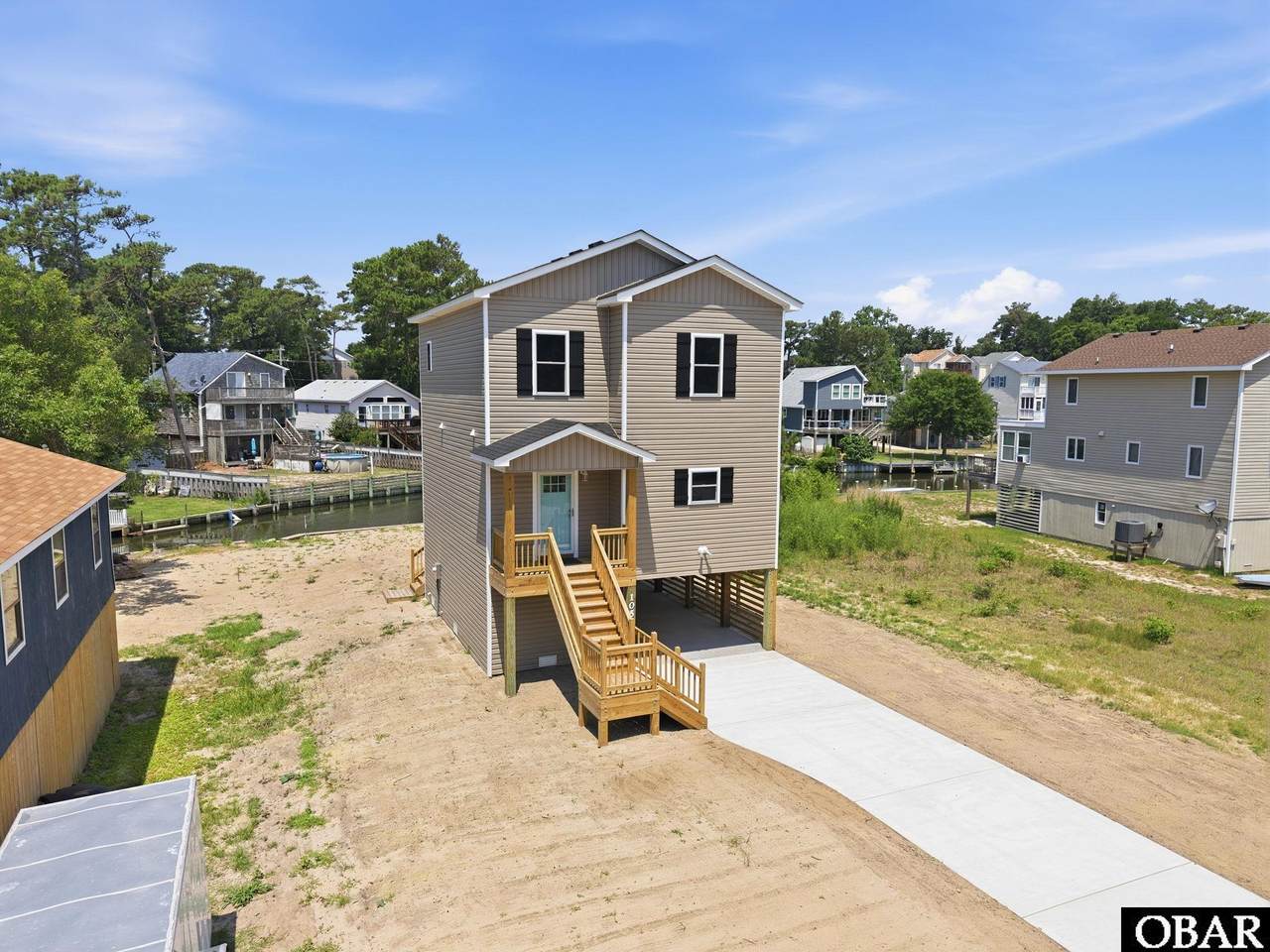 105 King Court - Photo 1