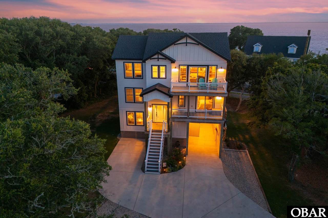 101 Carrol Drive - Photo 1