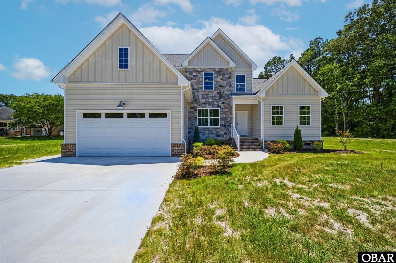 403 Pointe Vista Drive - Photo 1