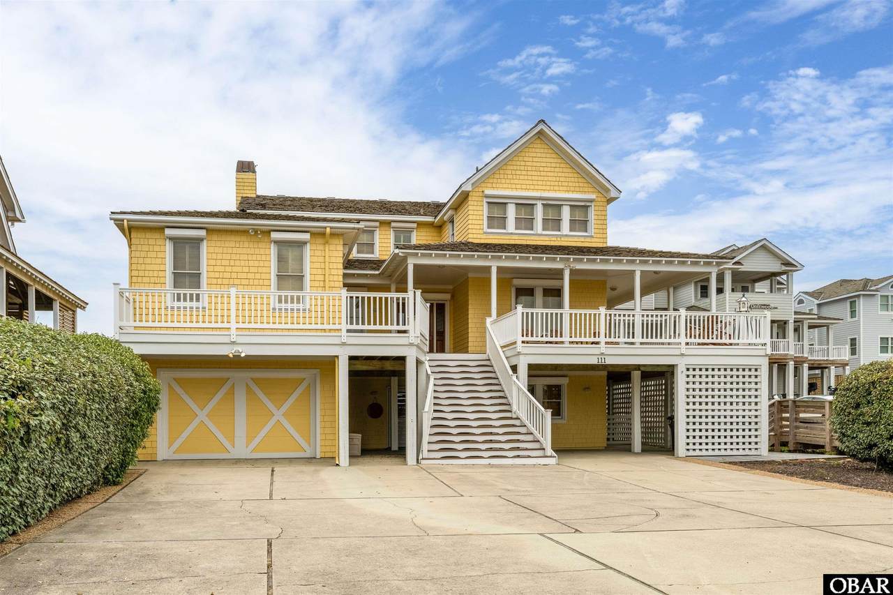 111 Sea Holly Court - Photo 1