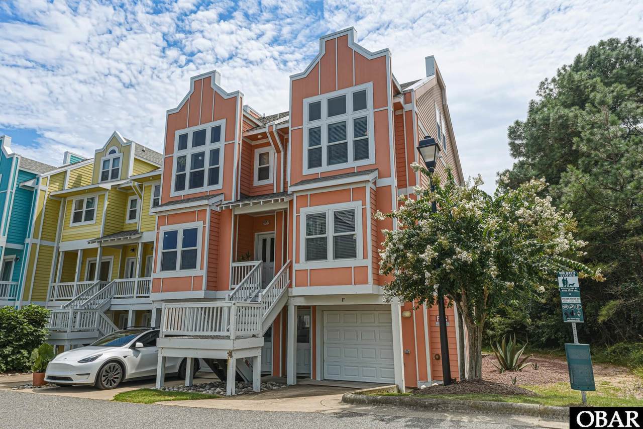 1103 Cambridge Road - Photo 1