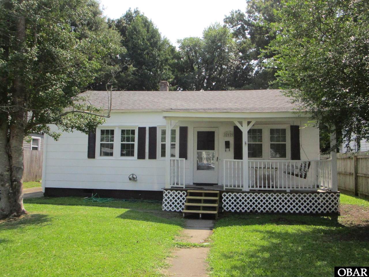 202 Harrell Street - Photo 1