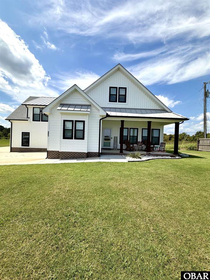 981 Waterlily Road - Photo 1