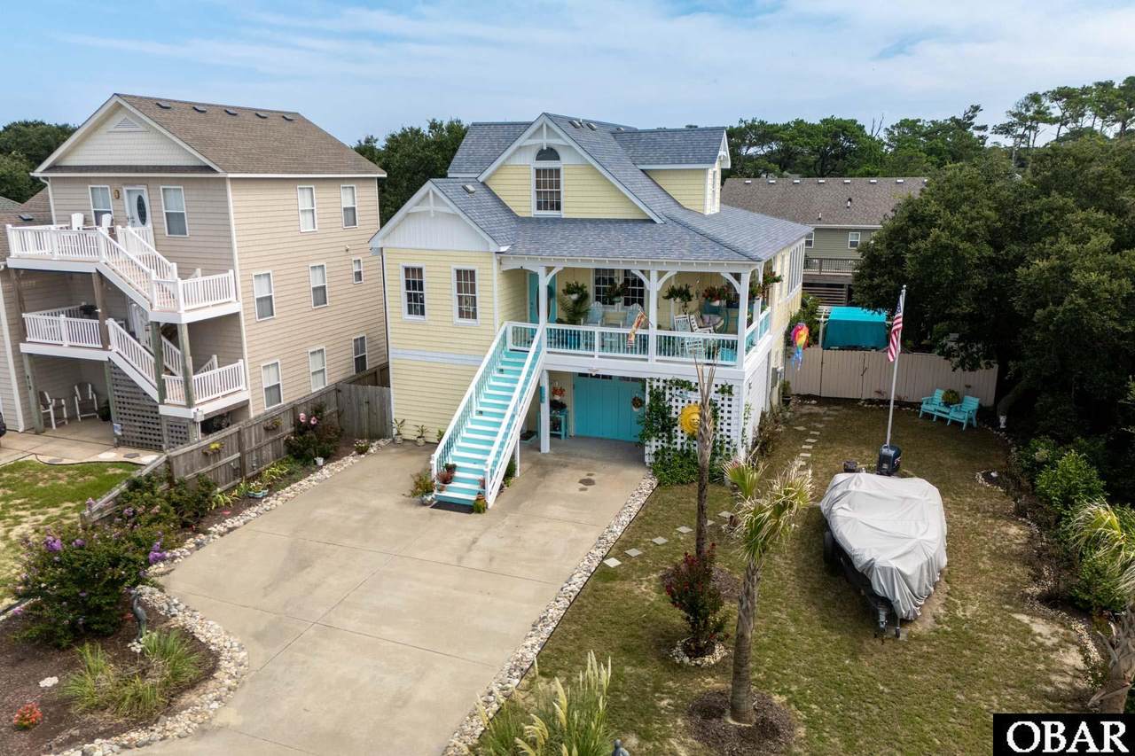 425 Archdale Street - Photo 1