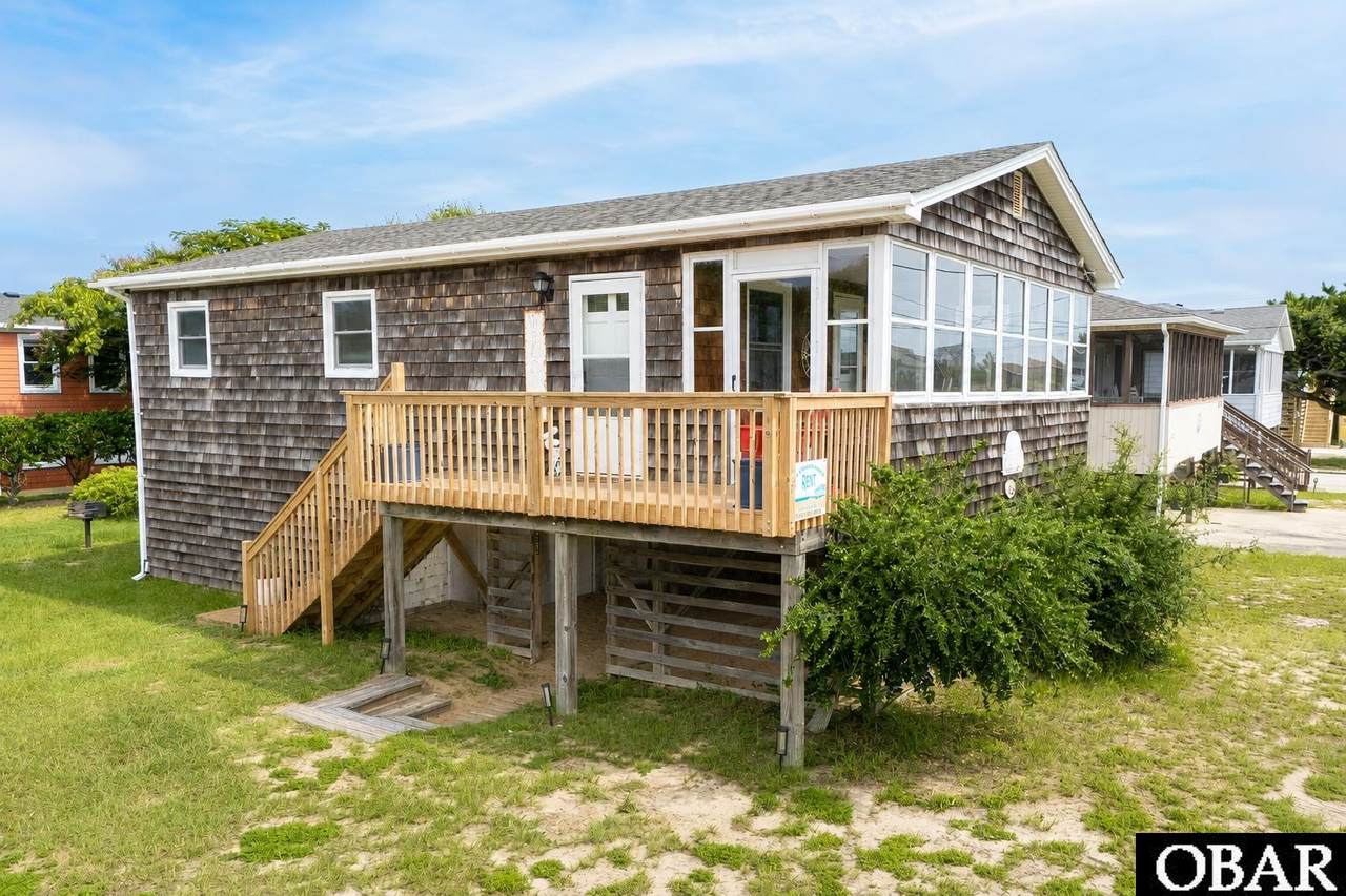 200 Barnes Street - Photo 1