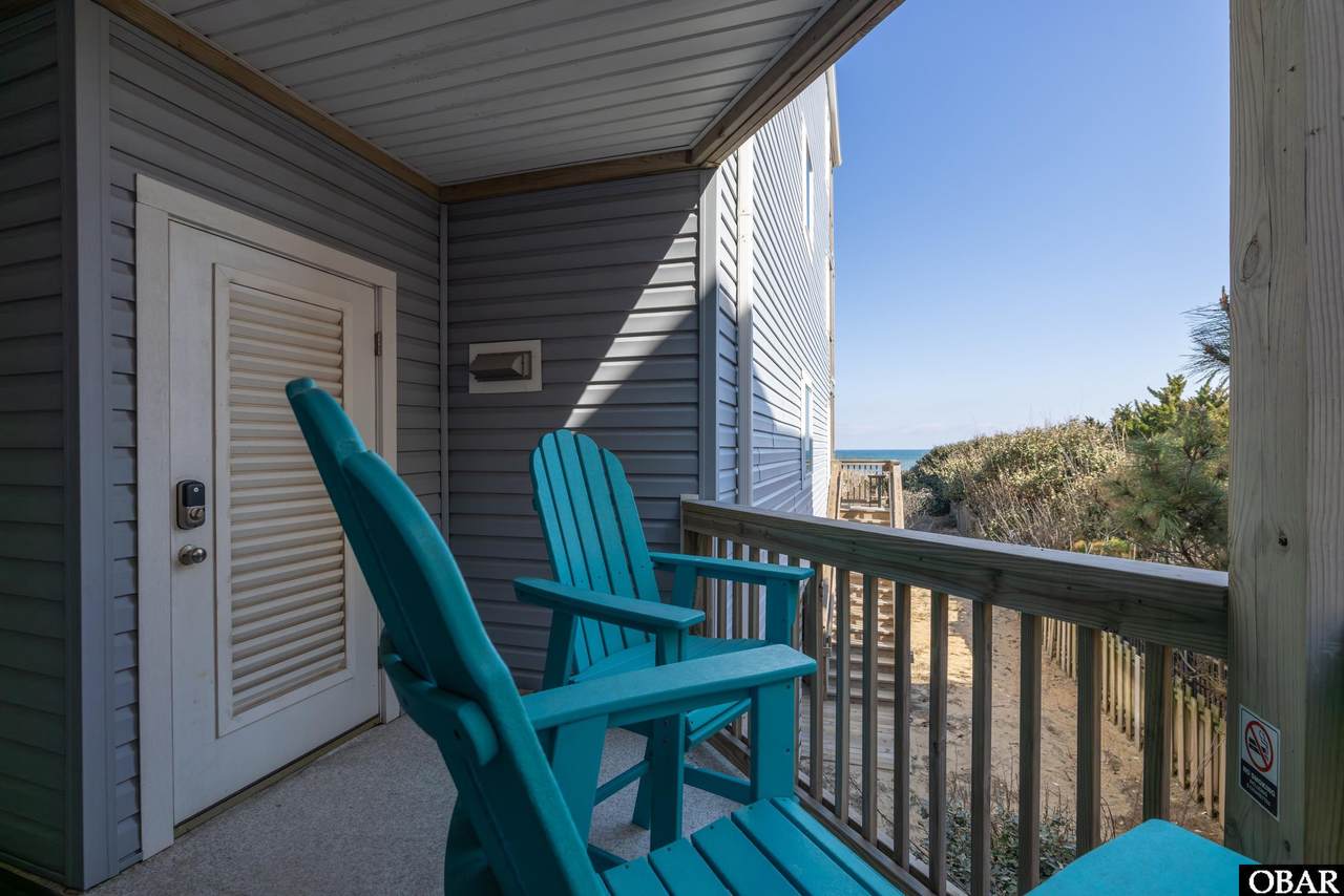 1401 Virginia Dare Trail - Photo 1