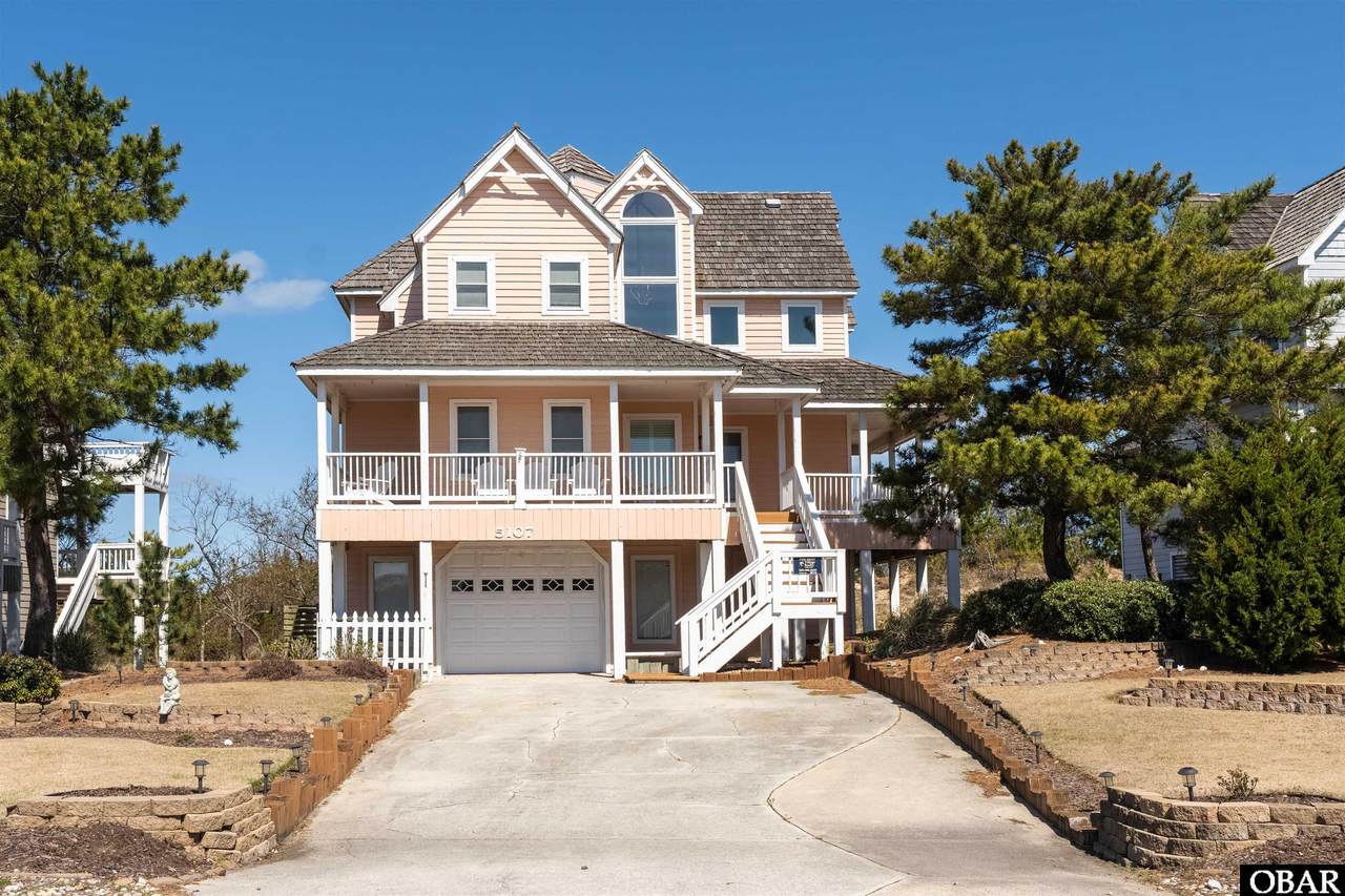 5107 Links Drive - Photo 1