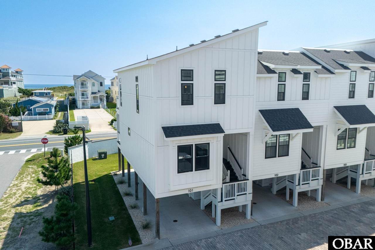902 Virginia Dare Trail - Photo 1