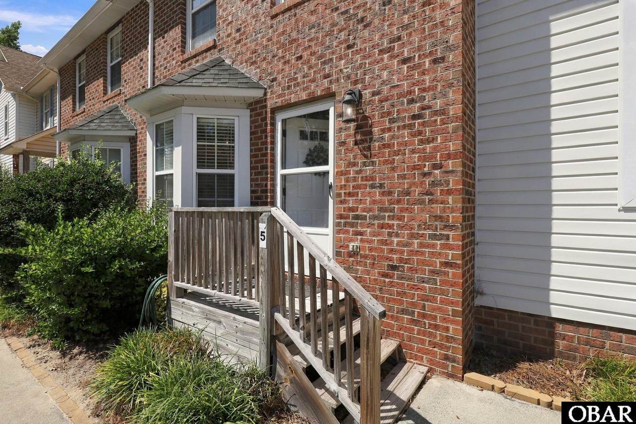 5 Croatan Court - Photo 1