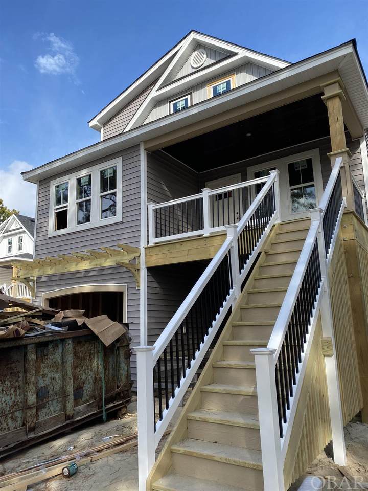 705 Sixth Avenue - Photo 1
